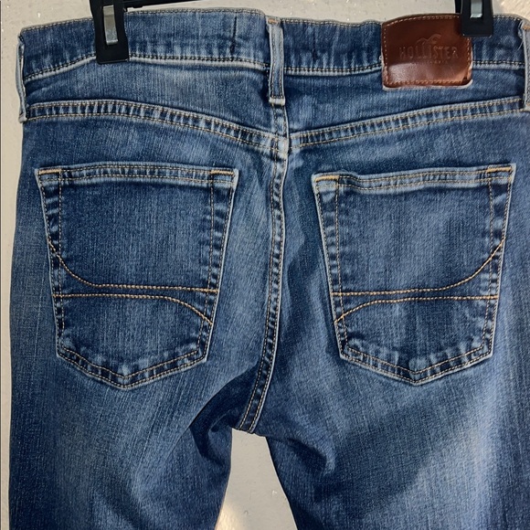 Hollister Men's Slim Jeans in Dark Blue - Picture 7 of 9
